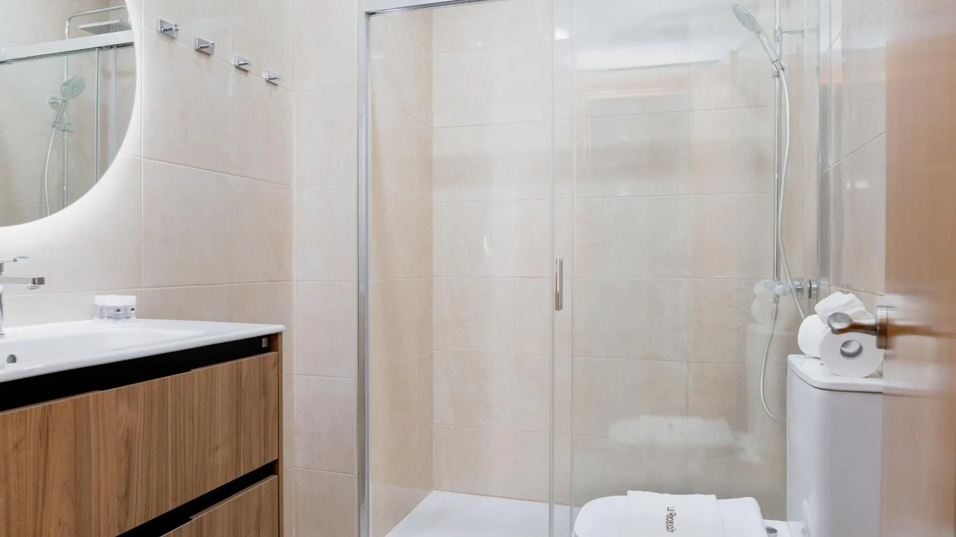 C41 - Modern & Comfy Flat City Center Málaga Spagna